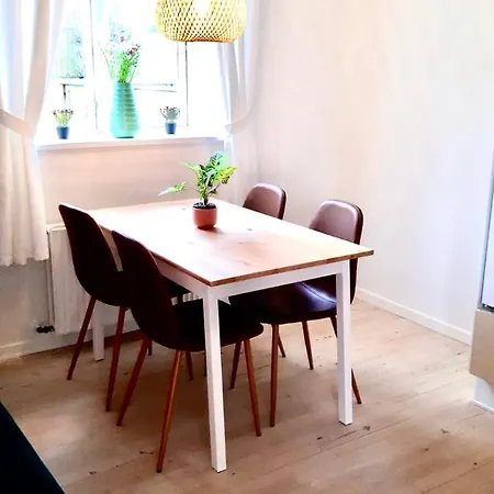Apartman 5 Minute Walk To Lego House - 50m2 - Unit A - Garden On Site *